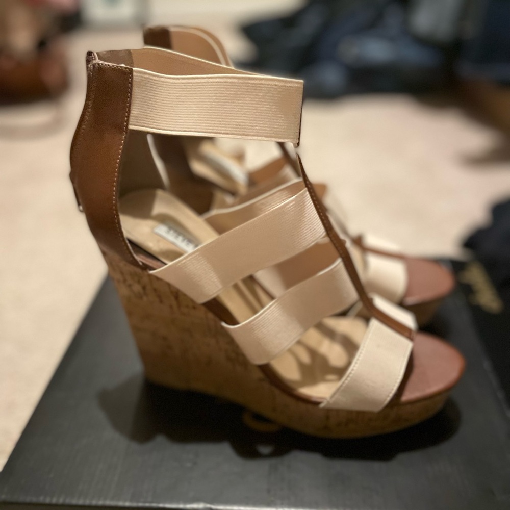 Steve Madden wedges